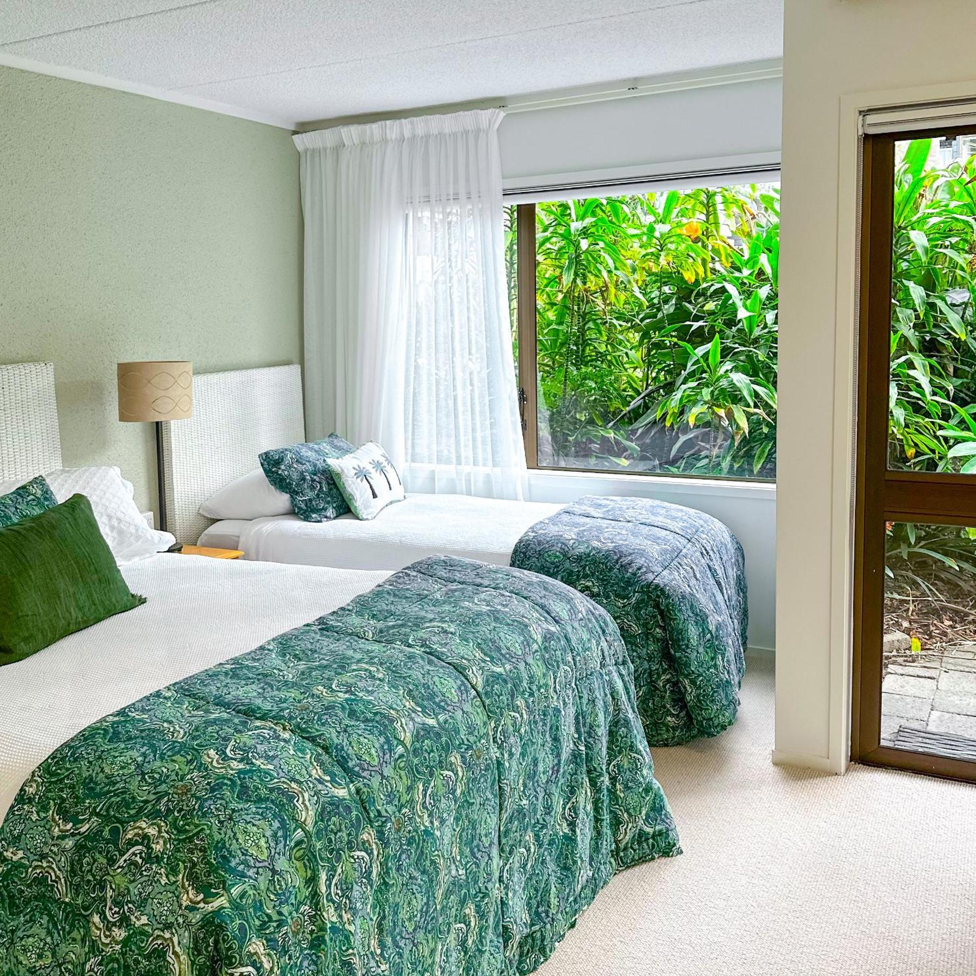 Emerald Inn On Takapuna Beach Auckland Room photo